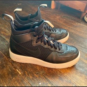 Nike Air Force 1 UltraForce Mid - No longe…